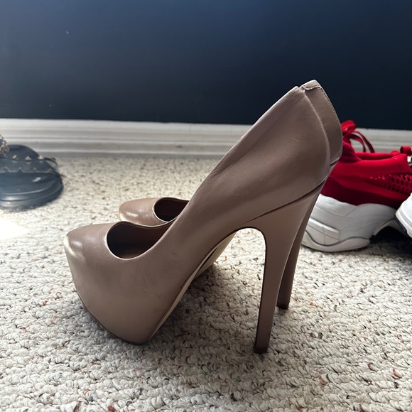 Deja Vu Pumps Steve Madden - Picture 3 of 9